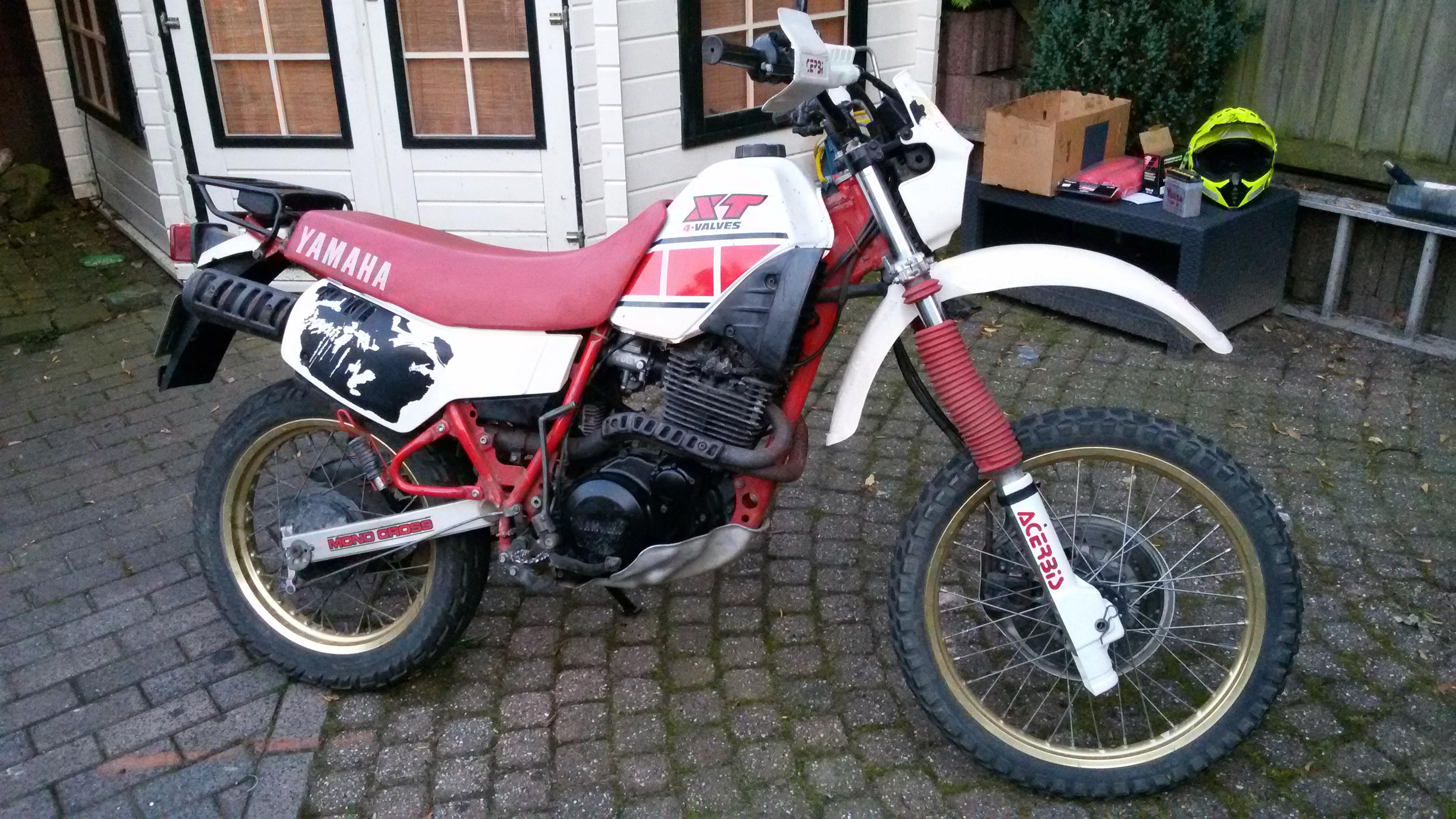 2 stuks Yamaha xt 600  43 F 